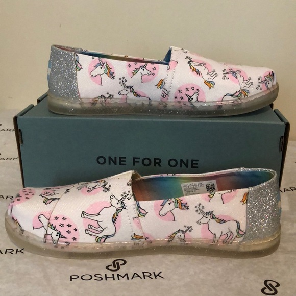 Glittery Unicorn shoes - Picture 1 of 6